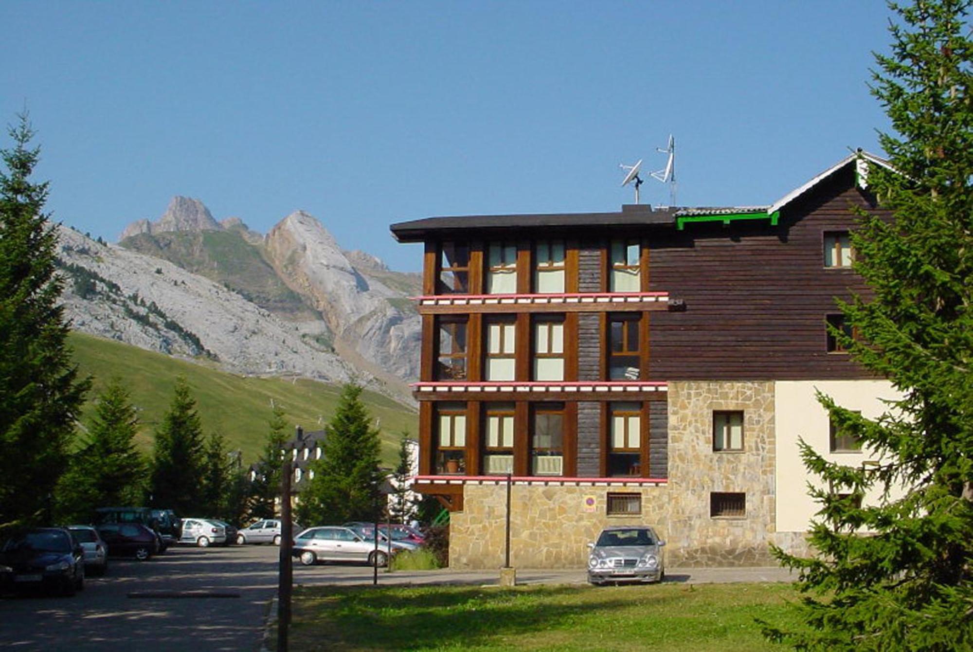 Hotel Candanchú Exterior foto